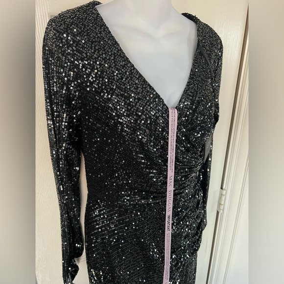 Mac Duggal Black Sequin Long Sleeve Dress 26940 NWT - Picture 6 of 10